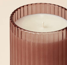 Load image into Gallery viewer, Amélie Scented Candle - Passionfruit Peony