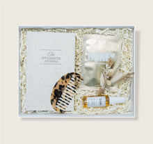 Load image into Gallery viewer, "GRATITUDE"