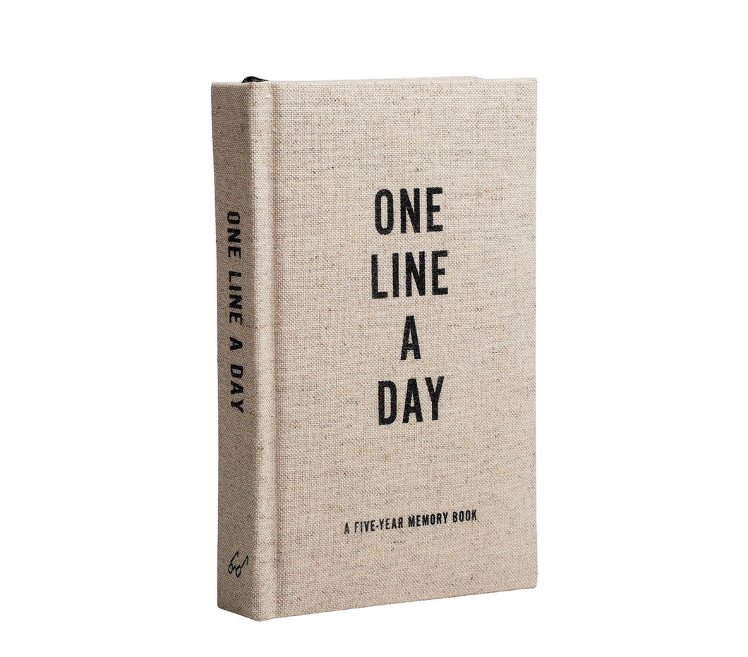 One Line a Day: A Five-Year Memory Journal