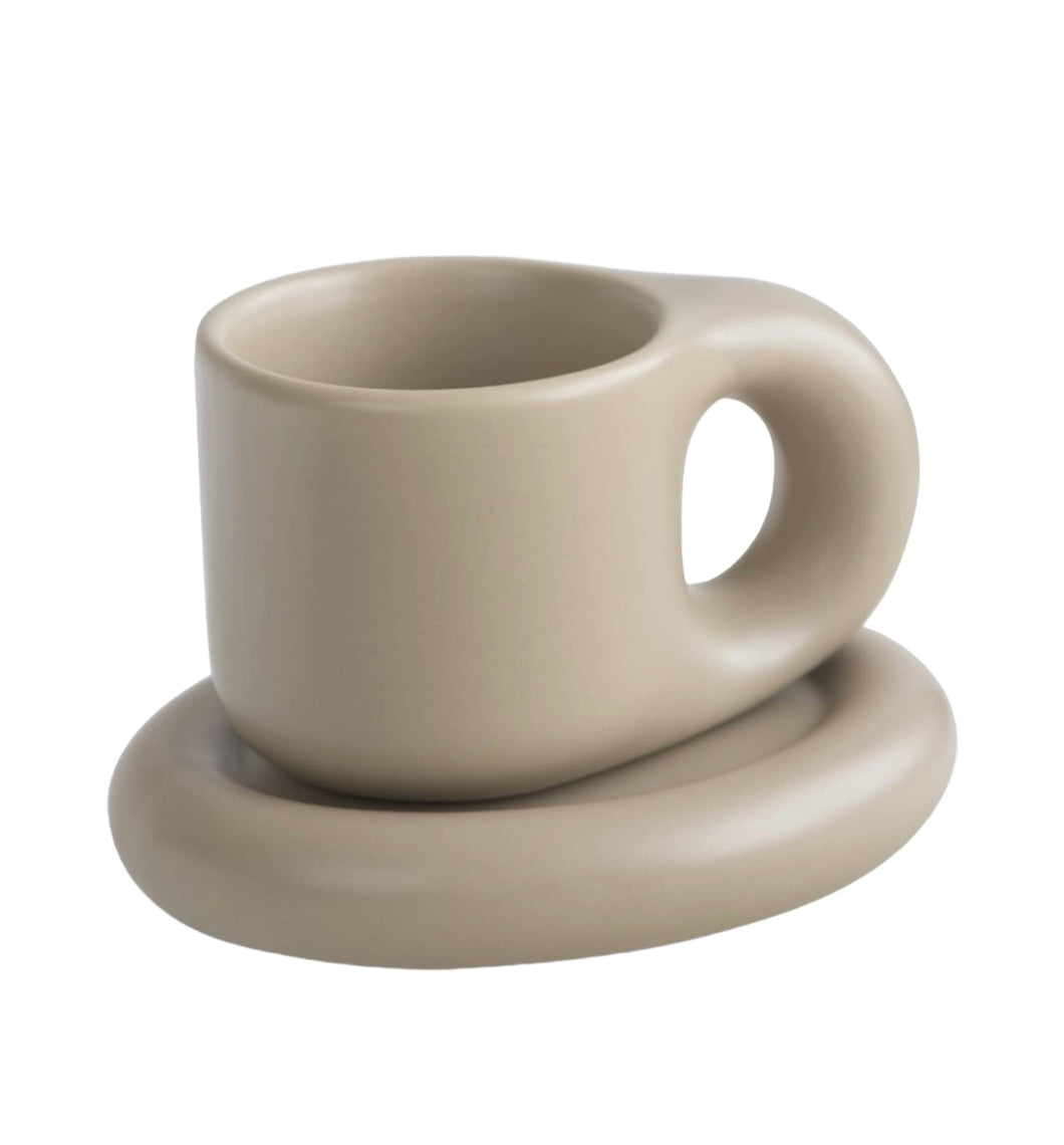 Minimal Cloud Mug + Saucer - Mocha